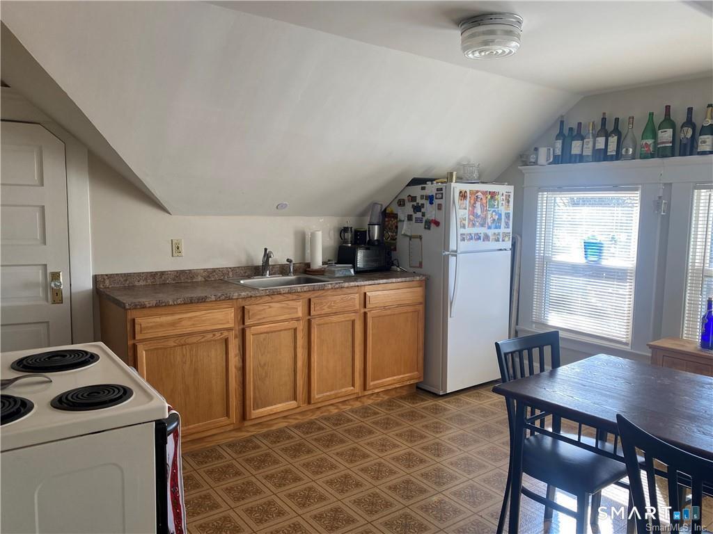 207 Alden Avenue New Haven CT 06515