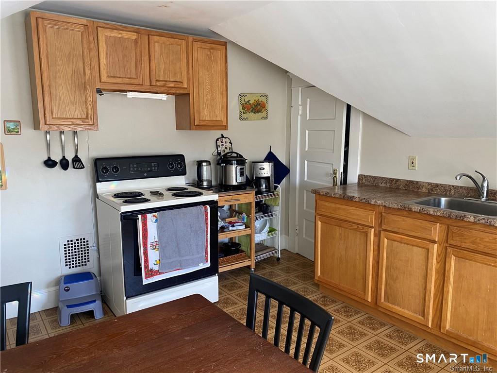 207 Alden Avenue New Haven CT 06515
