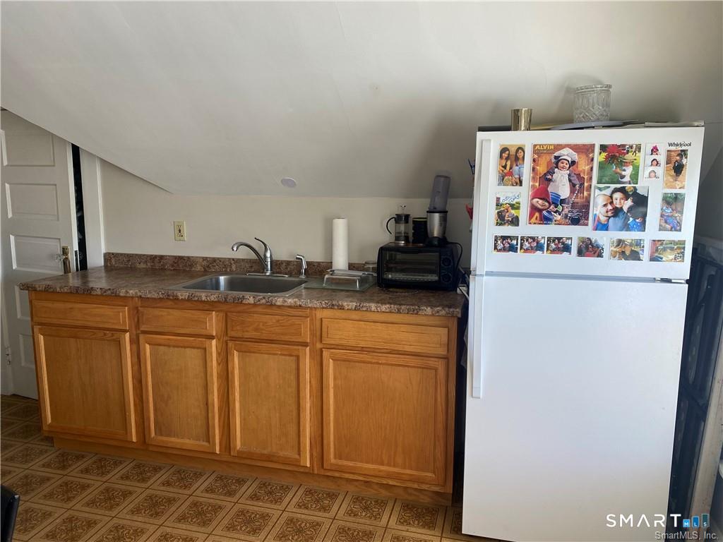 207 Alden Avenue New Haven CT 06515