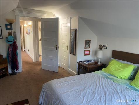 207 Alden Avenue New Haven CT 06515