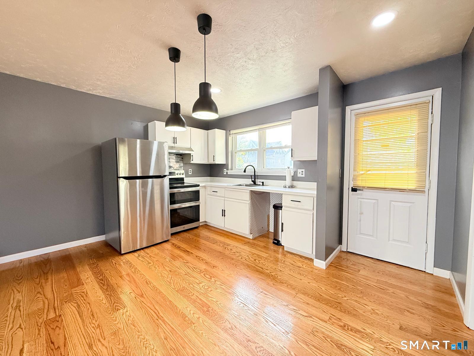 383 Lombard Street New Haven CT 06513