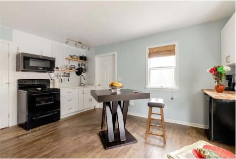 9 Beech Street Farmington CT 06032