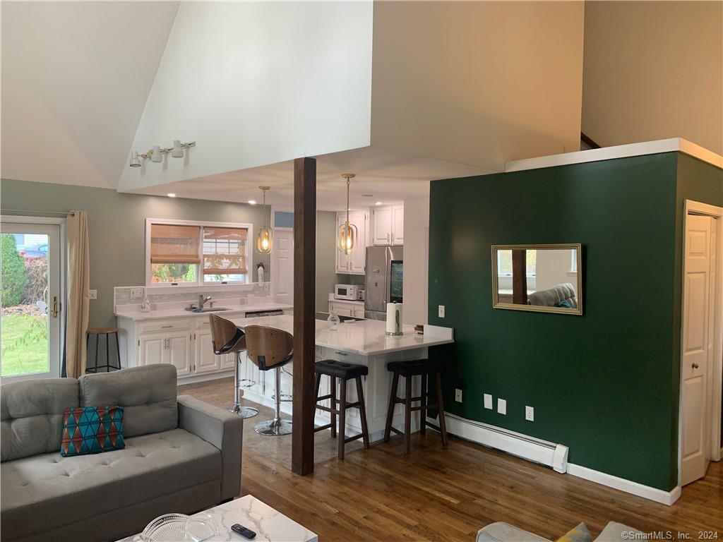 9 Beech Street Farmington CT 06032