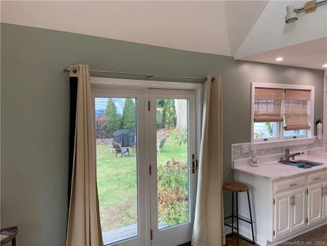 9 Beech Street Farmington CT 06032