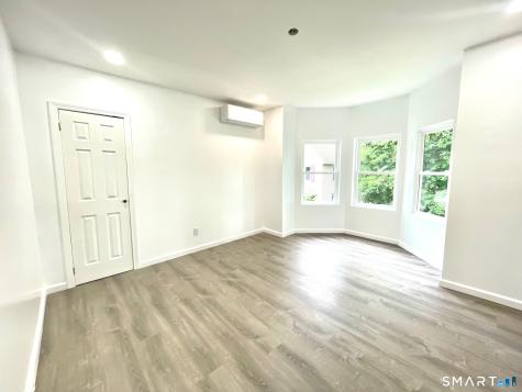 32 Lester Street Ansonia CT 06401