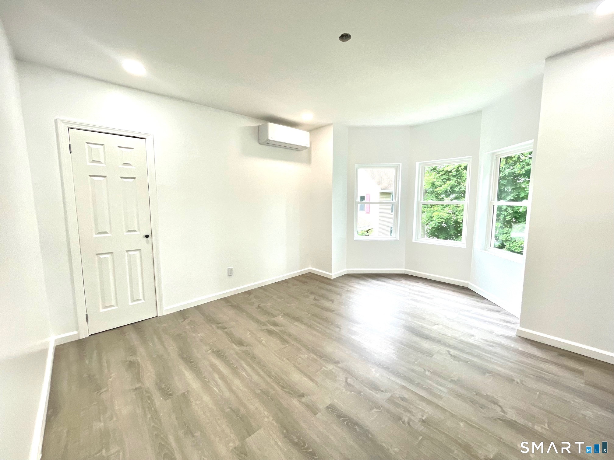 32 Lester Street Ansonia CT 06401
