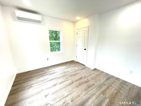 32 Lester Street Ansonia CT 06401
