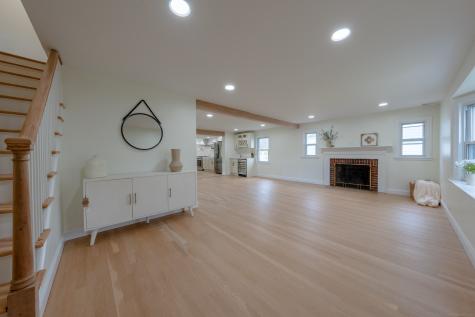1729 Boulevard West Hartford CT 06107