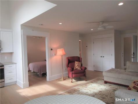 17 Division Street Waterford CT 06385