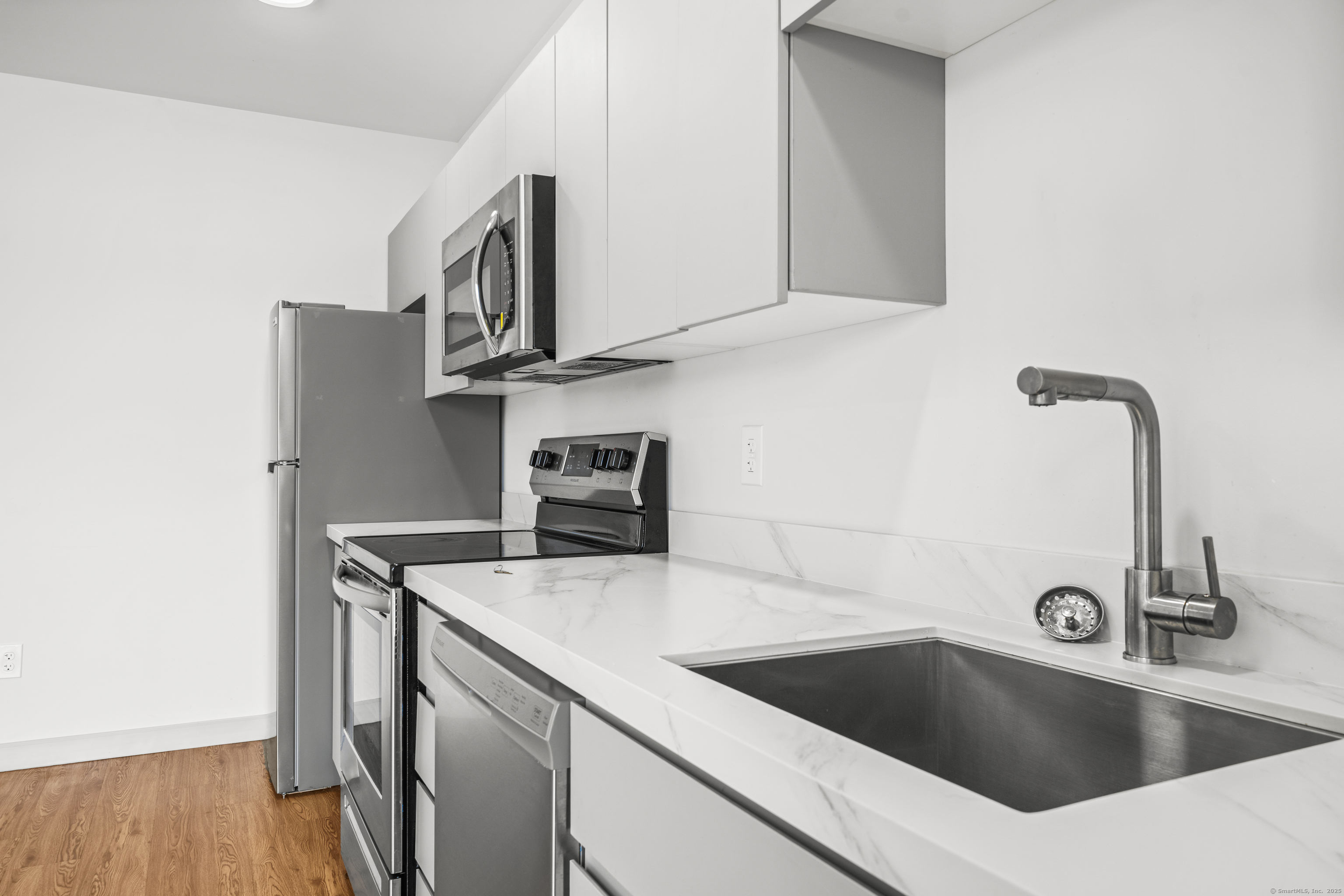 158 Main Street Ansonia CT 06401