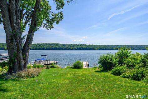 4 Eastview Road New Fairfield CT 06812