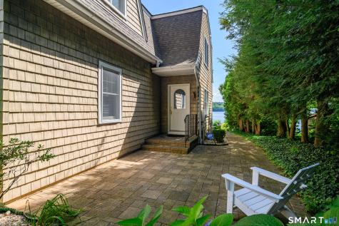 4 Eastview Road New Fairfield CT 06812