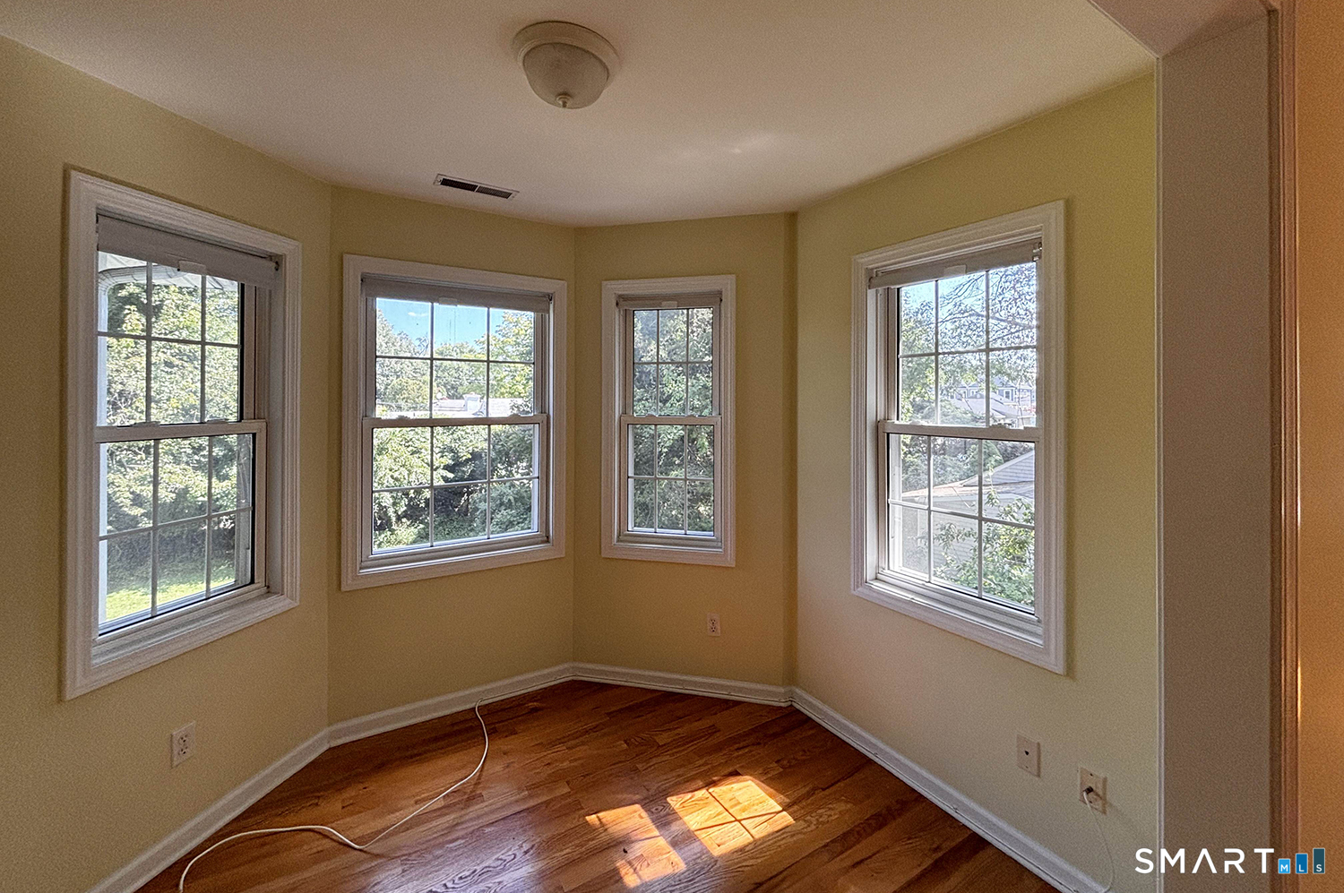 405 South Pine Creek Road Fairfield CT 06824