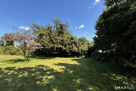 405 South Pine Creek Road Fairfield CT 06824