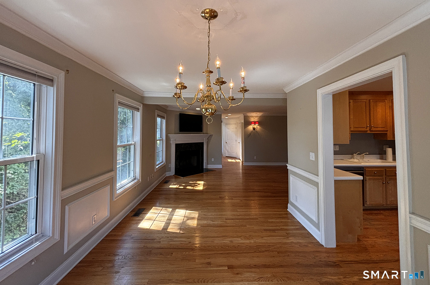 405 South Pine Creek Road Fairfield CT 06824