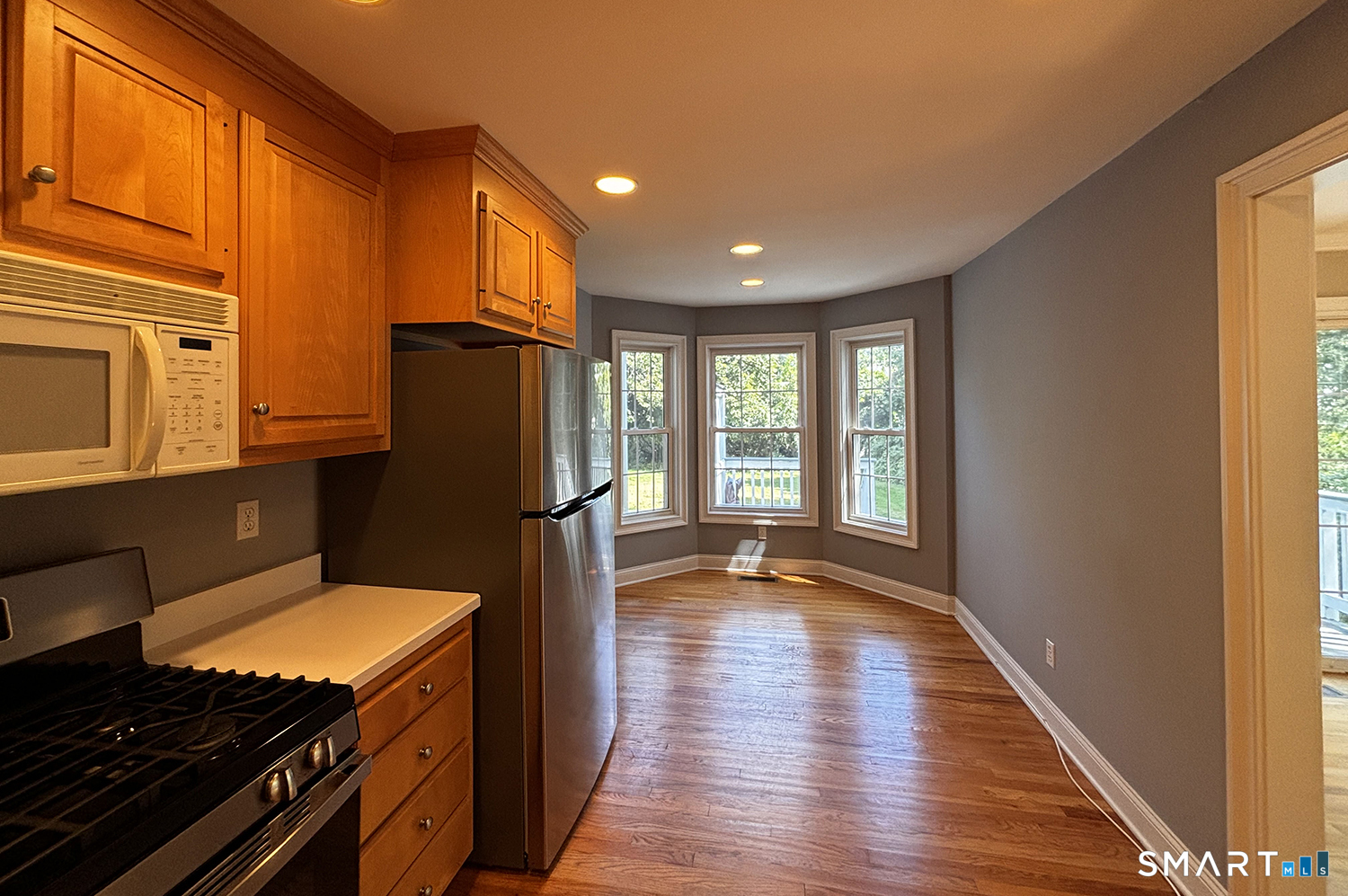 405 South Pine Creek Road Fairfield CT 06824