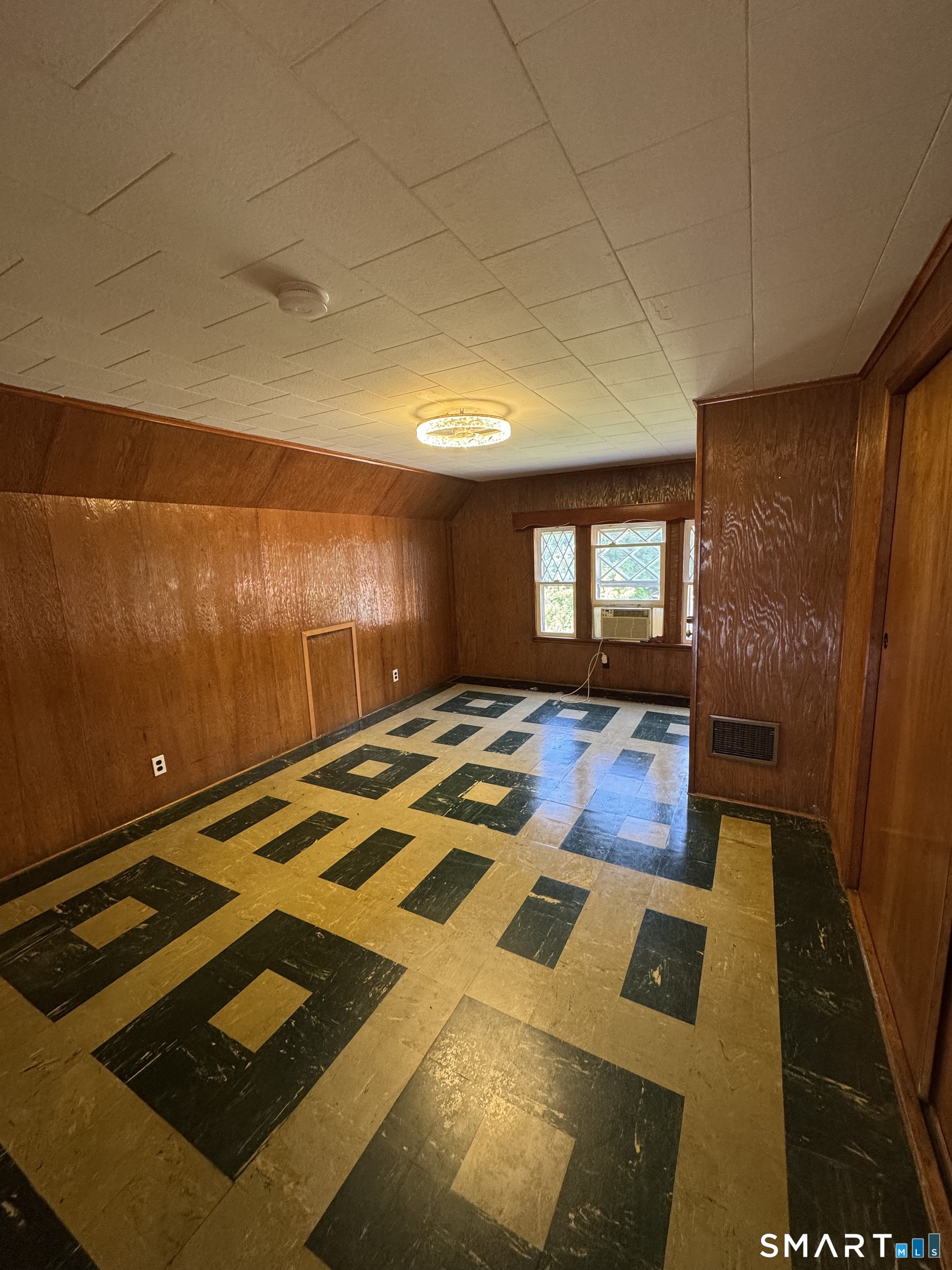 49 Franklin Street Ansonia CT 06401