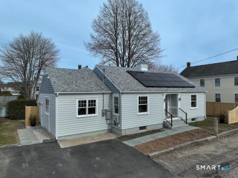 5 Forsyth Street Stonington CT 06355