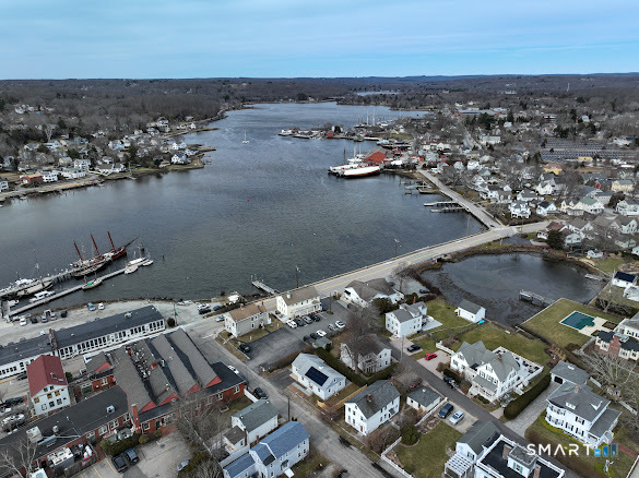 5 Forsyth Street Stonington CT 06355