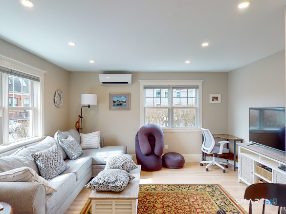 5 Forsyth Street Stonington CT 06355