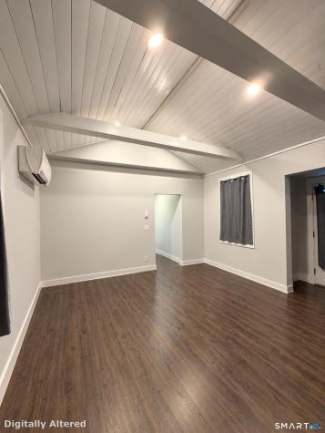 179 Montauk Avenue New London CT 06320