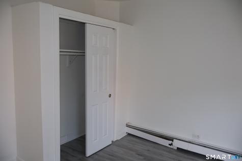 37-39 Elliott Street Hartford CT 06114