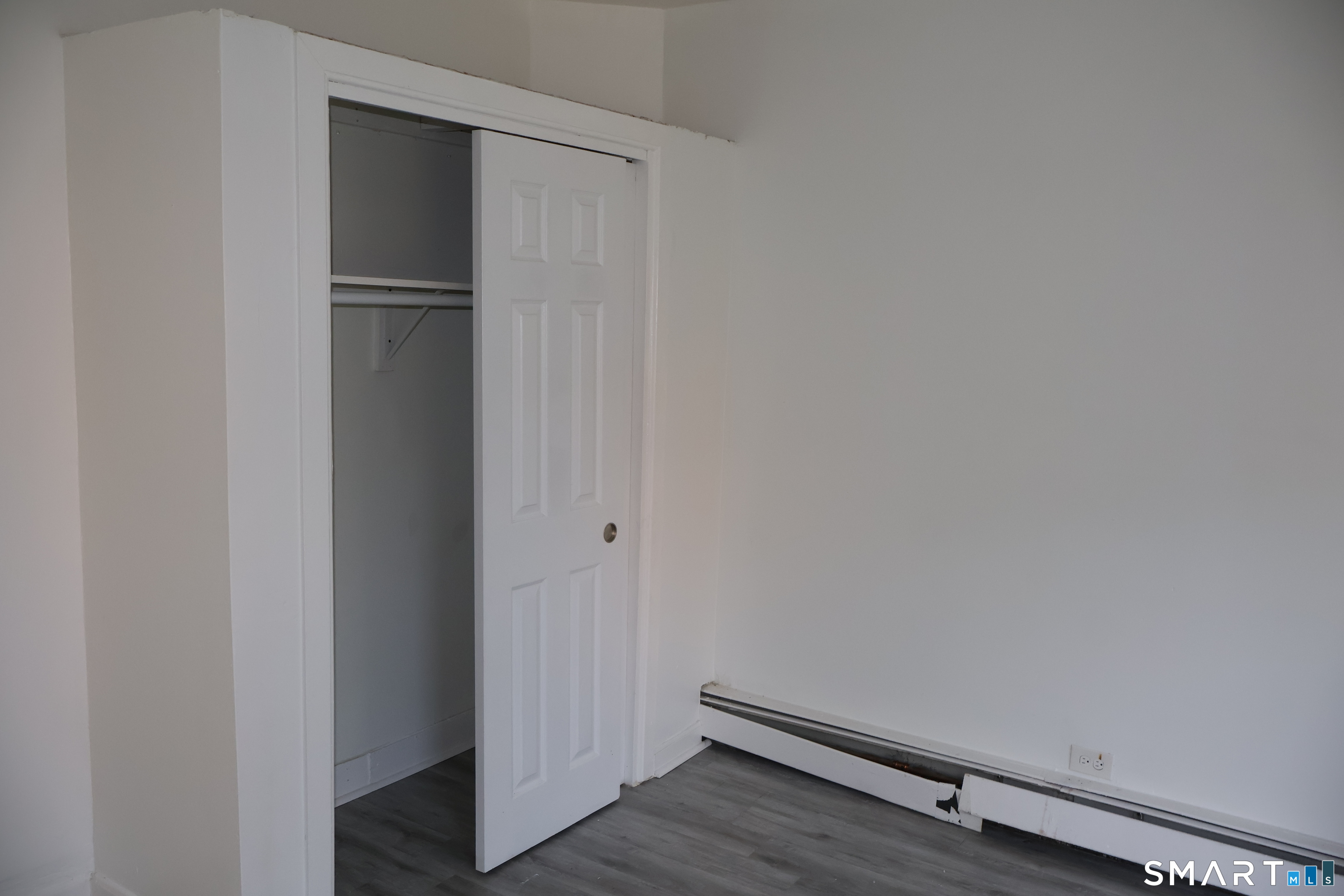 37-39 Elliott Street Hartford CT 06114