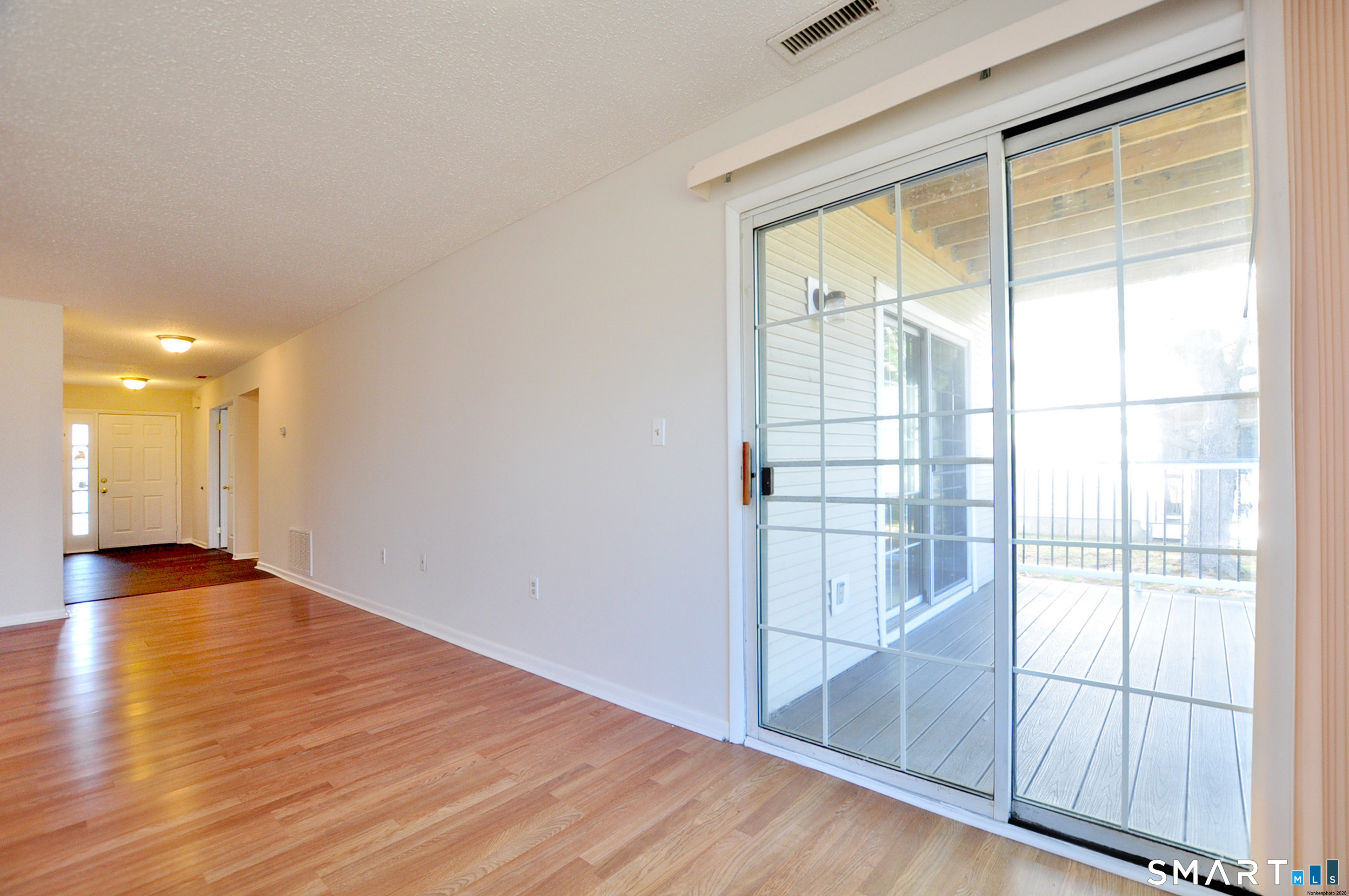 207 Country Club Court Rocky Hill CT 06067