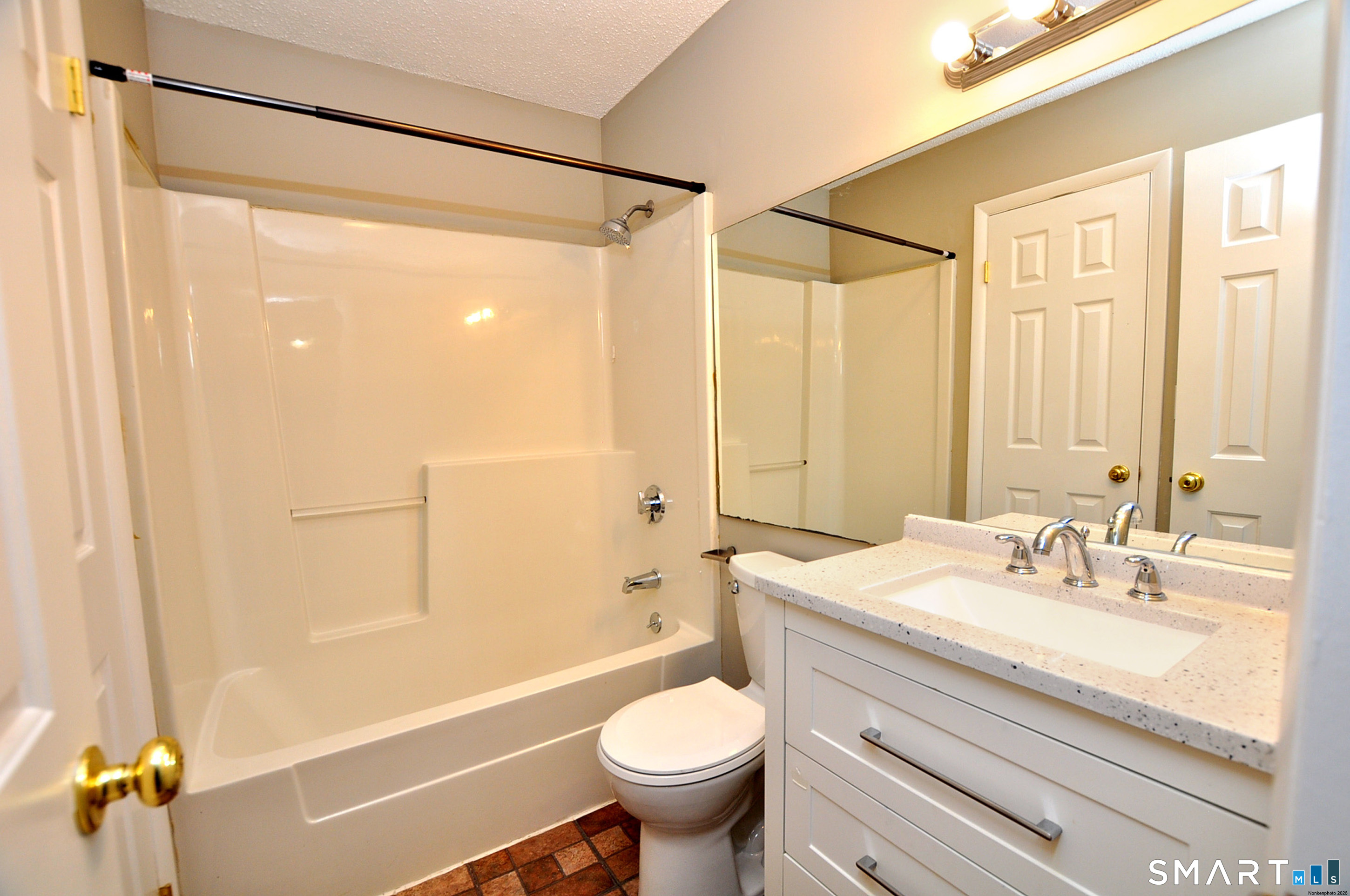 207 Country Club Court Rocky Hill CT 06067
