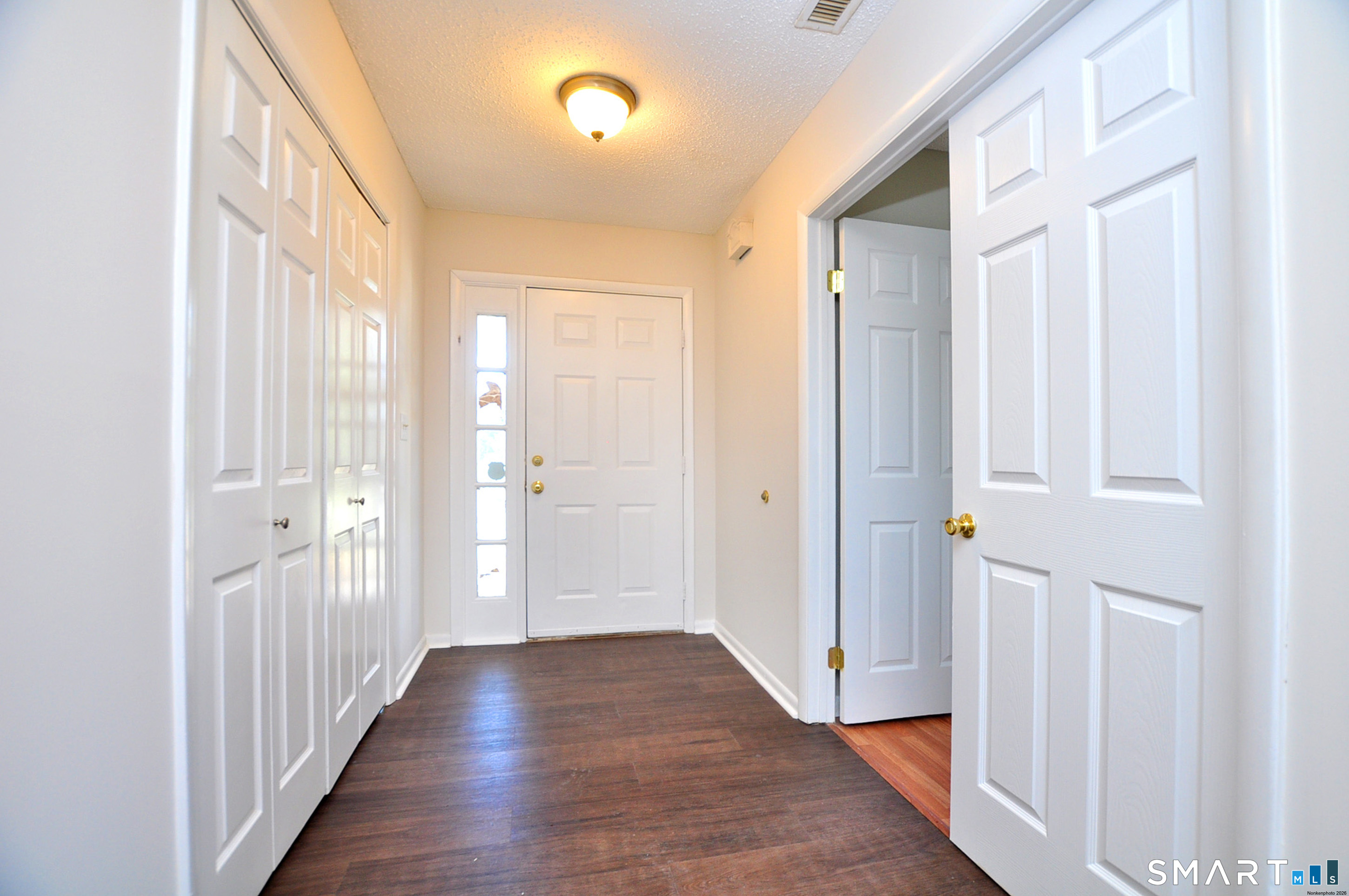 207 Country Club Court Rocky Hill CT 06067
