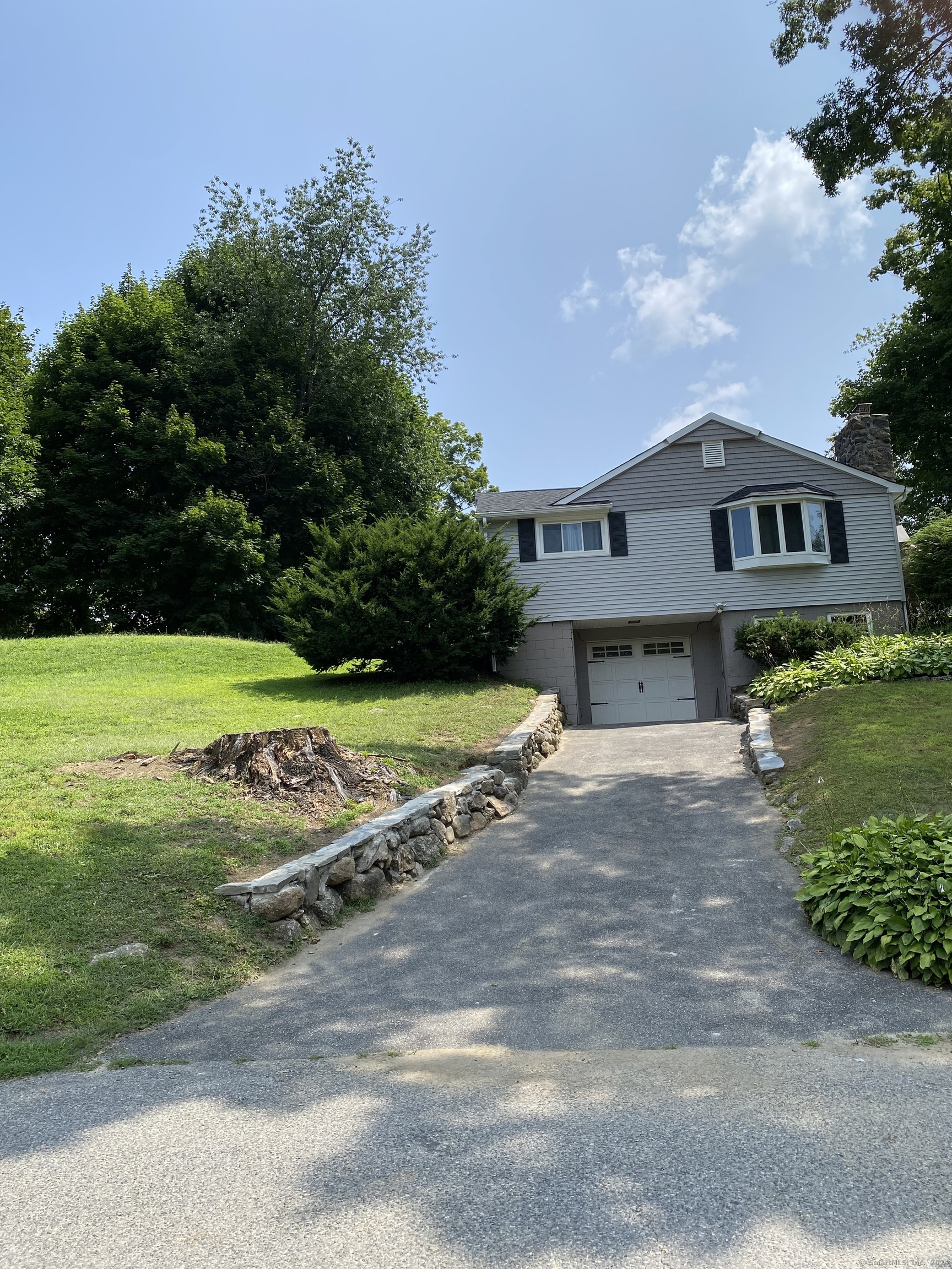 11 Windmill Road New Fairfield CT 06812