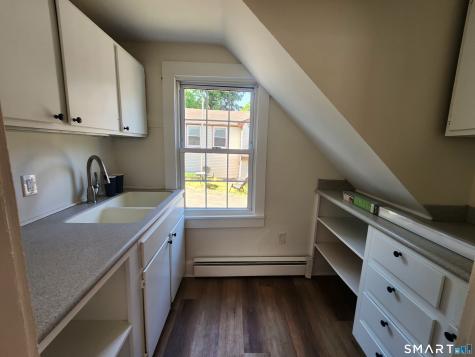 82 State Street Guilford CT 06437