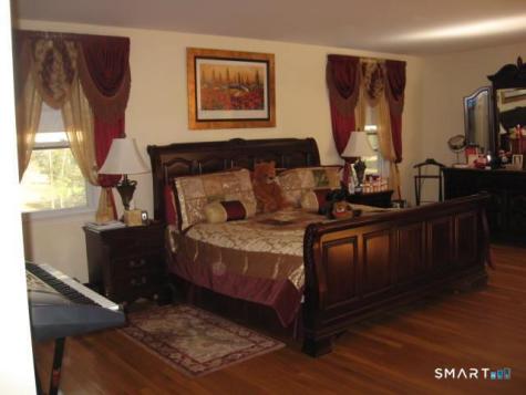 407 West Hill Road Stamford CT 06902