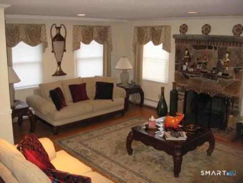 407 West Hill Road Stamford CT 06902
