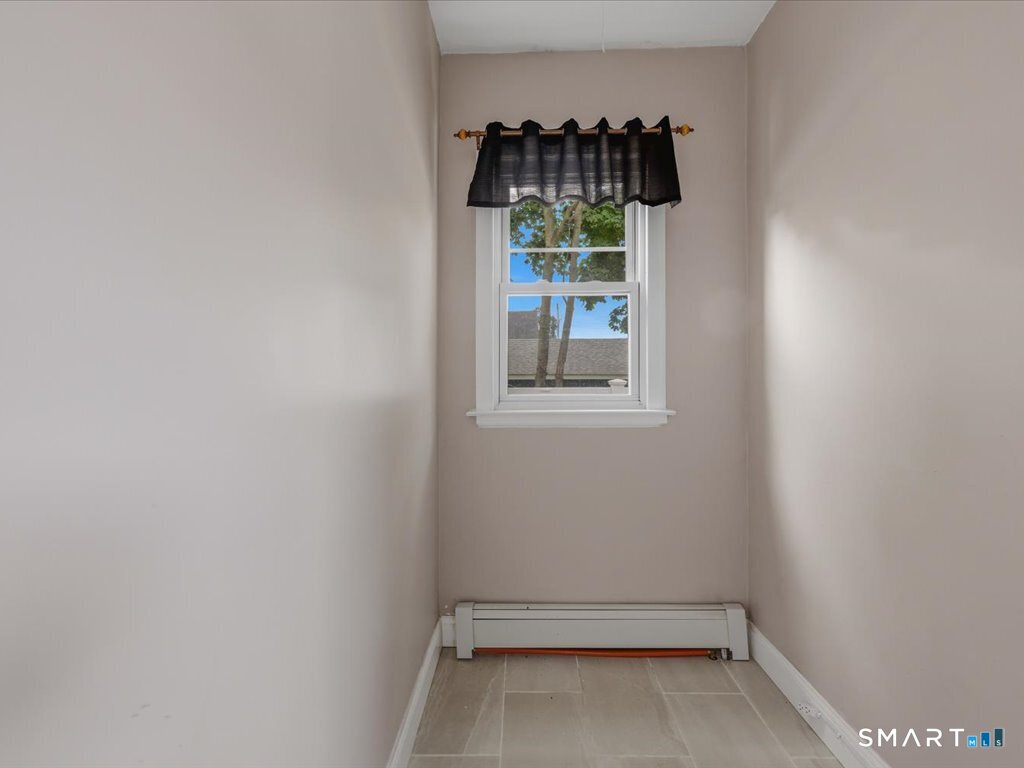 26 Limerick Street New Haven CT 06513