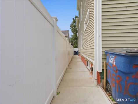 26 Limerick Street New Haven CT 06513