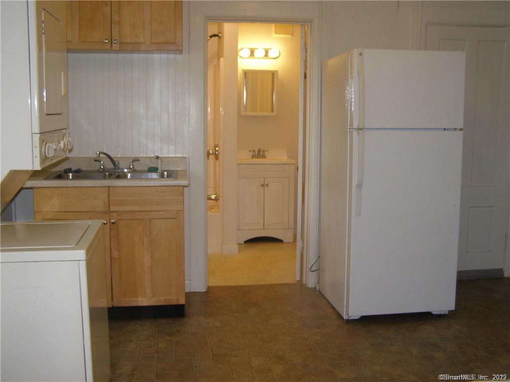 156 Oak Street Windham CT 06226
