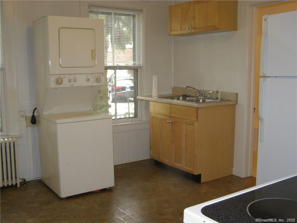 156 Oak Street Windham CT 06226