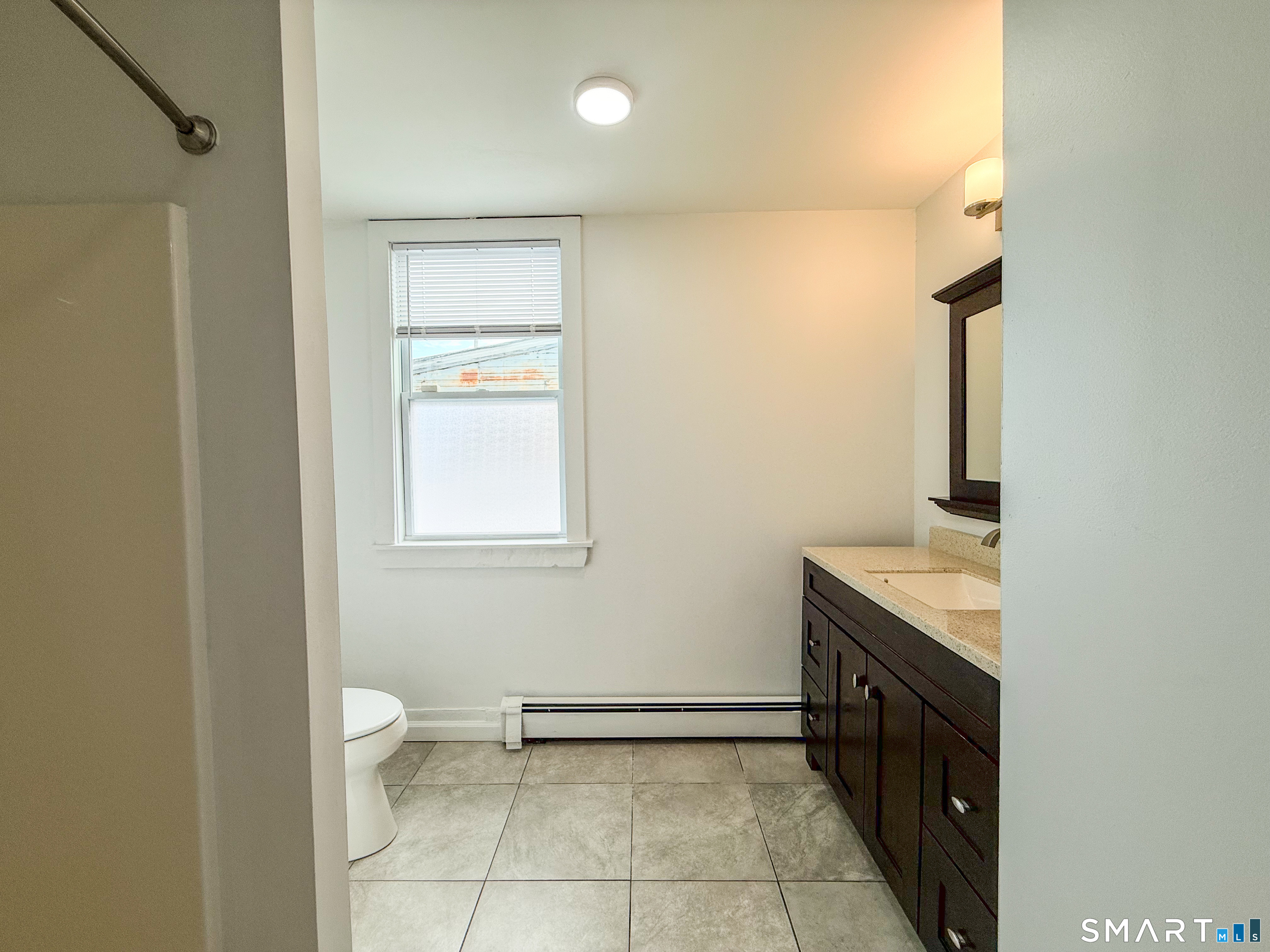 18 Bank Street New London CT 06320