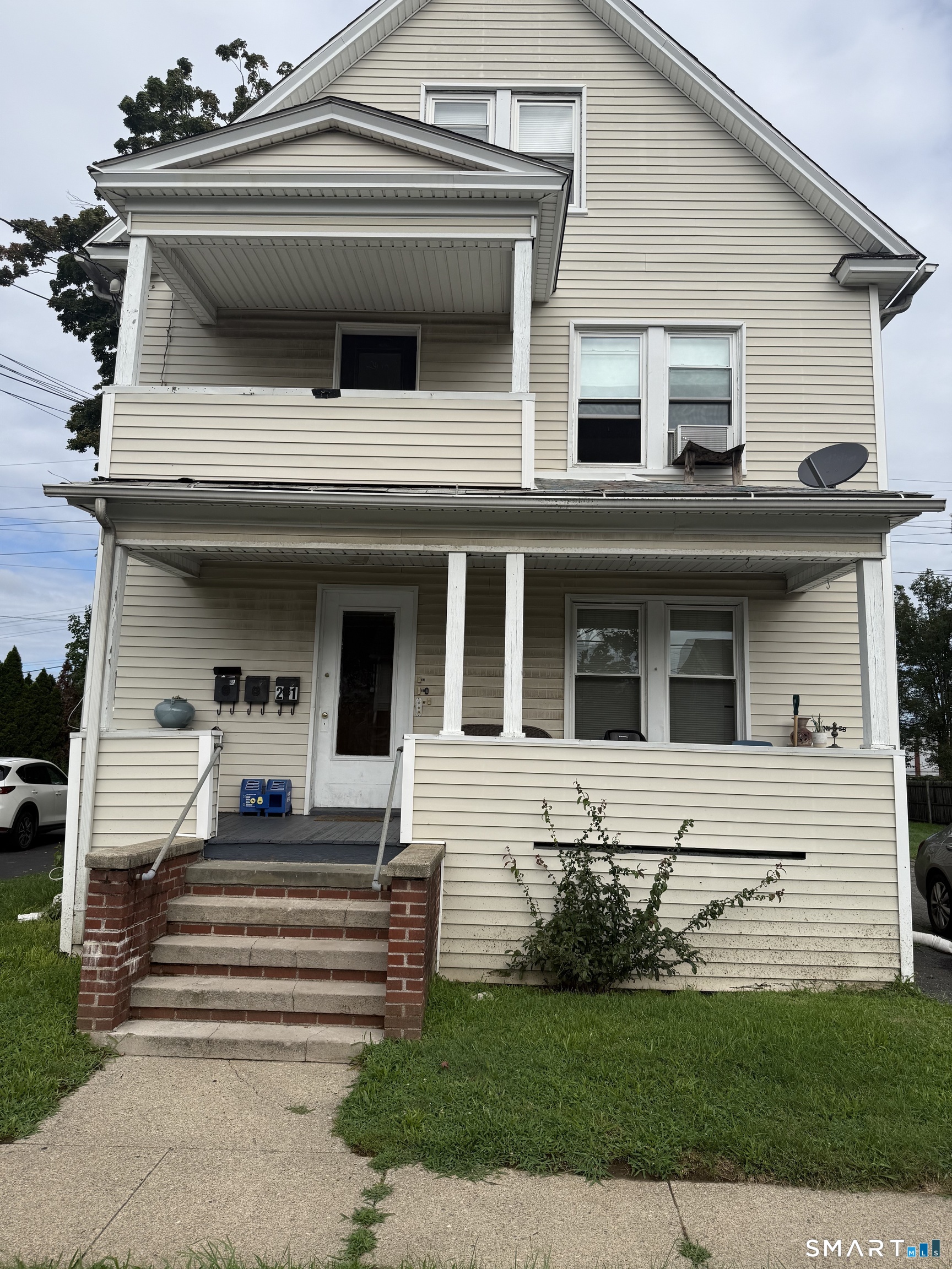 21 Ardmore Street Fairfield CT 06824