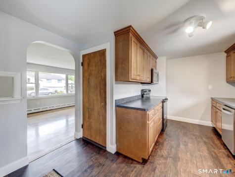 25 Amity Street Meriden CT 06450