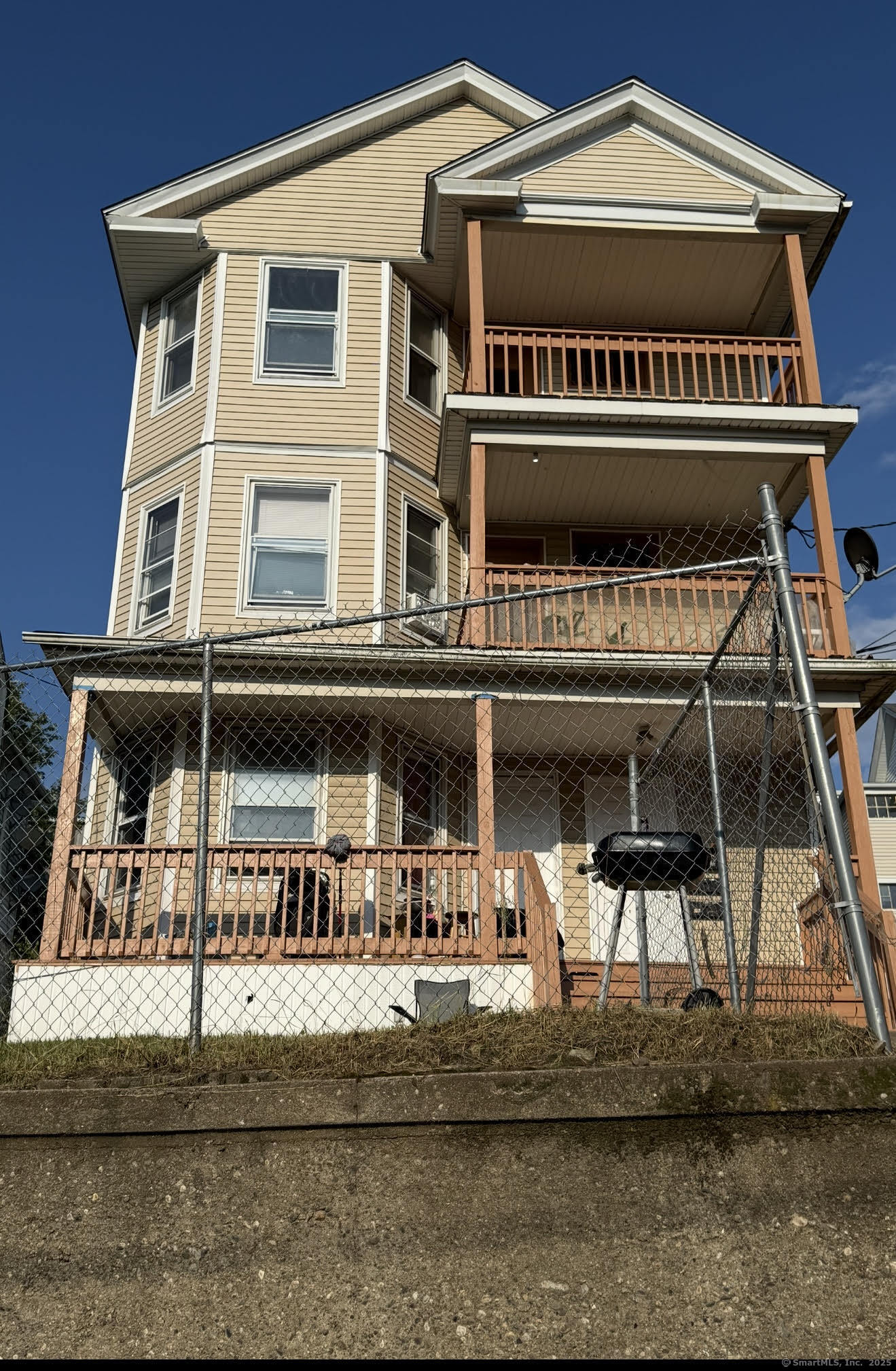 83 Southview Street Waterbury CT 06706