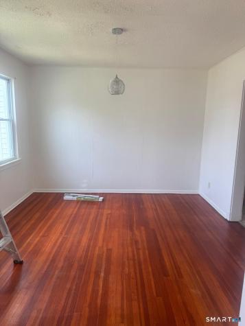 4 Goshen Street Hartford CT 06106