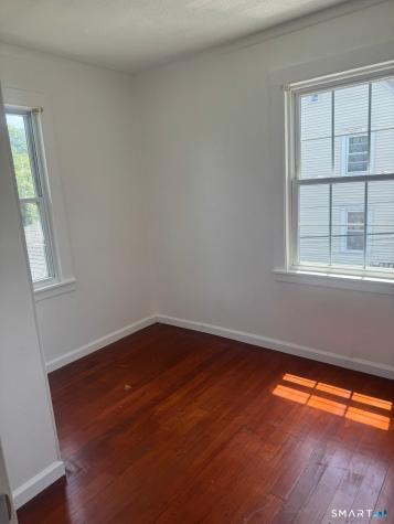 4 Goshen Street Hartford CT 06106