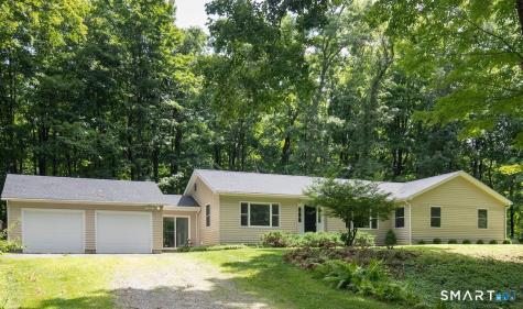 19 East Main Street Salisbury CT 06068