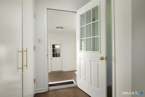 19 East Main Street Salisbury CT 06068