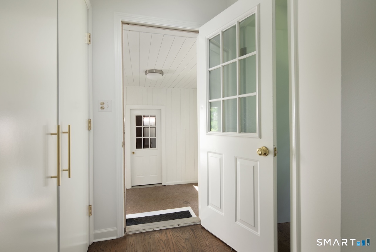 19 East Main Street Salisbury CT 06068