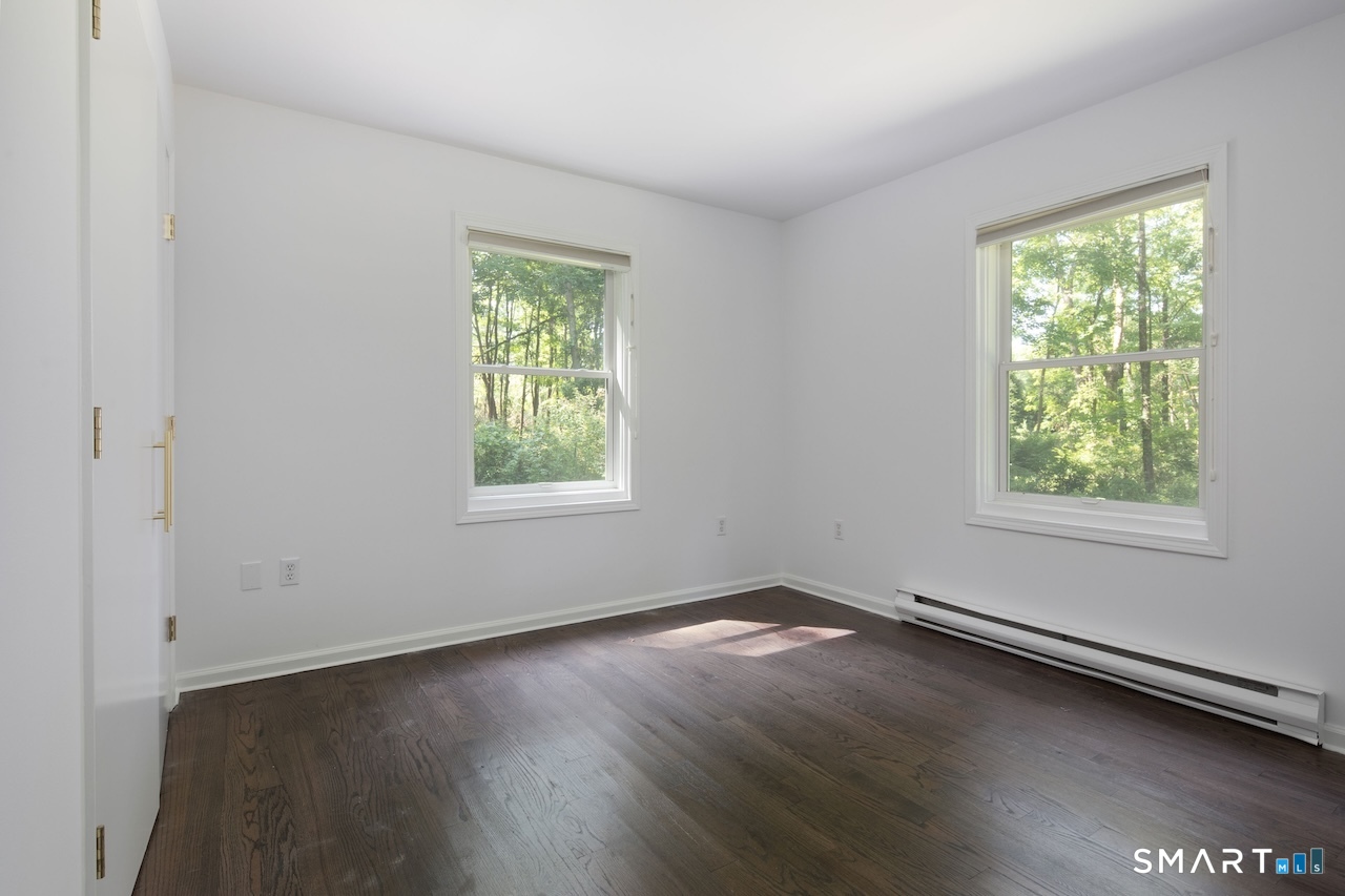 19 East Main Street Salisbury CT 06068