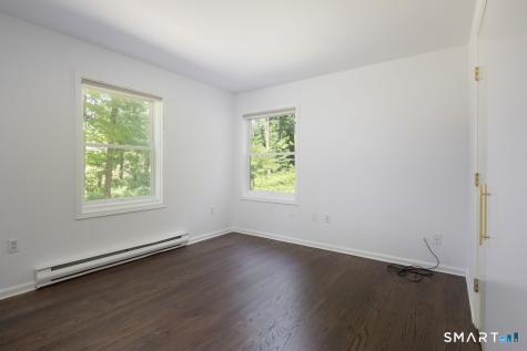 19 East Main Street Salisbury CT 06068