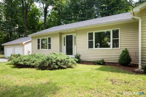 19 East Main Street Salisbury CT 06068